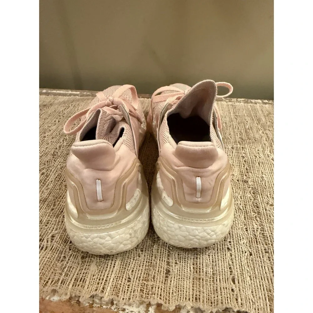 Adidas Womens UltraBoost 20 Vapour Pink Running Athletic Shoes 7.5 FV8358